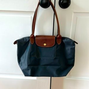 Lonchamp Le Pliage Medium Tote Long Handles